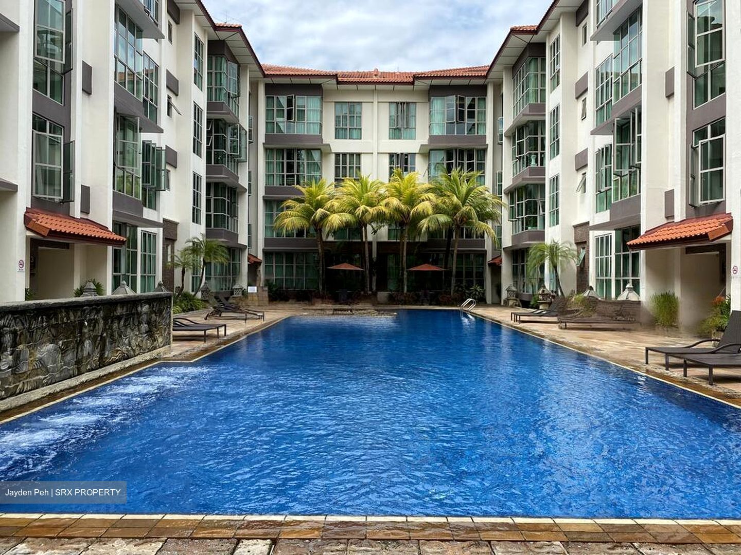 Landbay Condominium (D16), Condominium #629345551